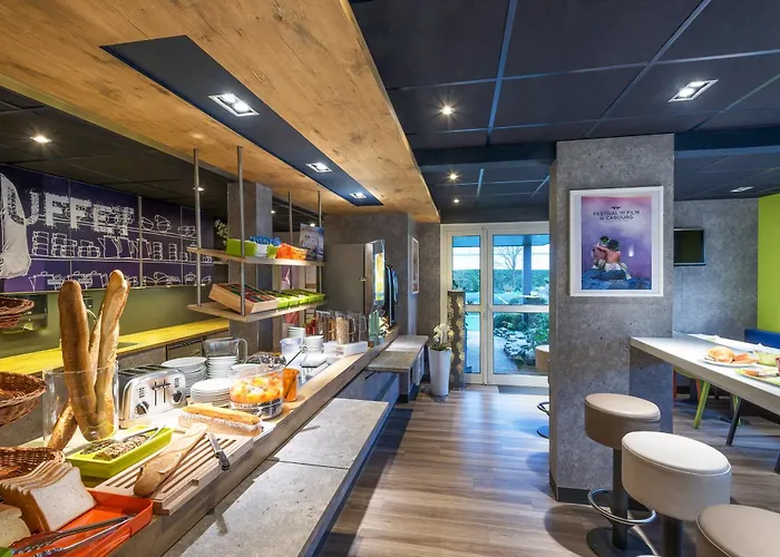 Hotel Ibis Budget Dives Sur Mer