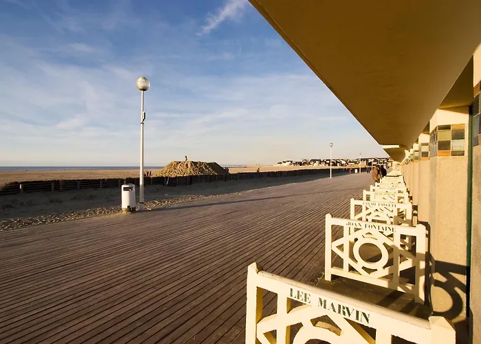 Hotel Ibis Budget Dives Sur Mer