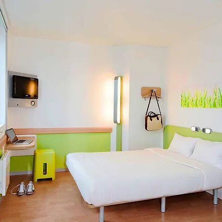 Ibis Budget Cabourg Sur ホテル