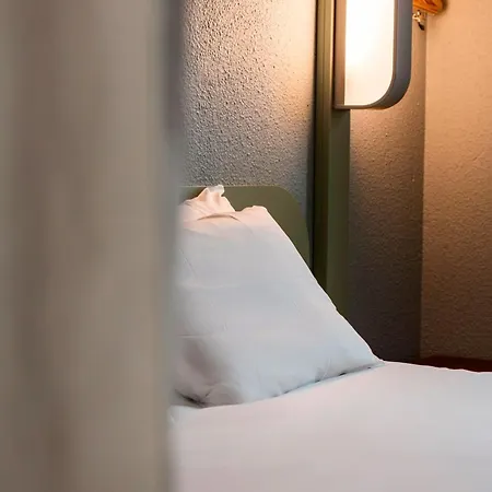 Ibis Budget Cabourg Sur ديف-سو-مير