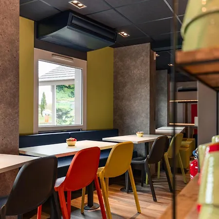Ibis Budget Dives Sur Mer Hotel 2*