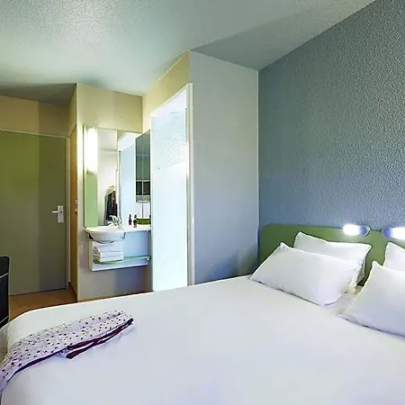 Ibis Budget Cabourg Sur 디베쉬르메르
