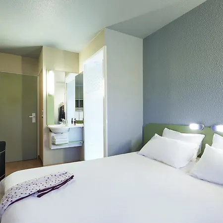 Ibis Budget Cabourg Sur 2*