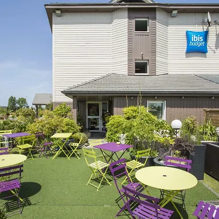 Ibis Budget Dives Sur Mer 2*