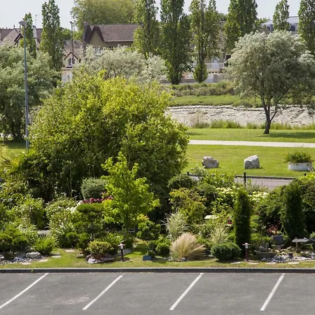 Ibis Budget Cabourg Sur Hotel 2*