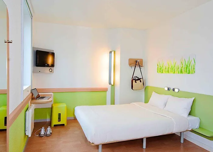 Ibis Budget Dives Sur Mer Hotel